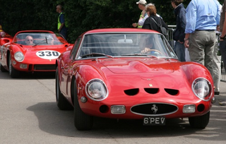 Illustration for article titled Deception in Sant’Agata: How the Lamborghini Miura Made Mid-Engined Layouts Look Good